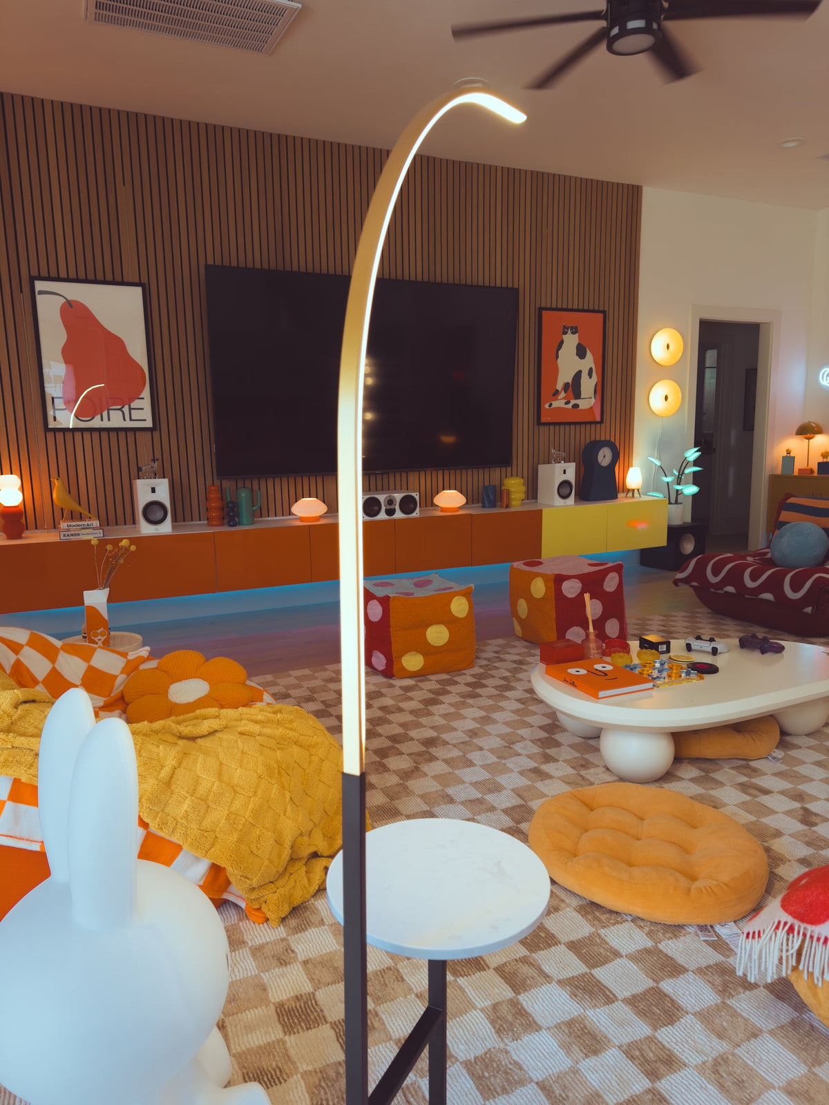 Crescenté Arc Floor Lamp