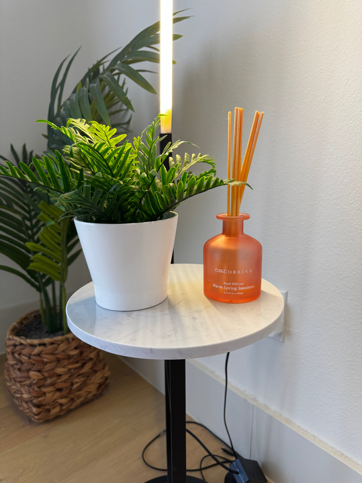 Crescenté Arc Floor Lamp