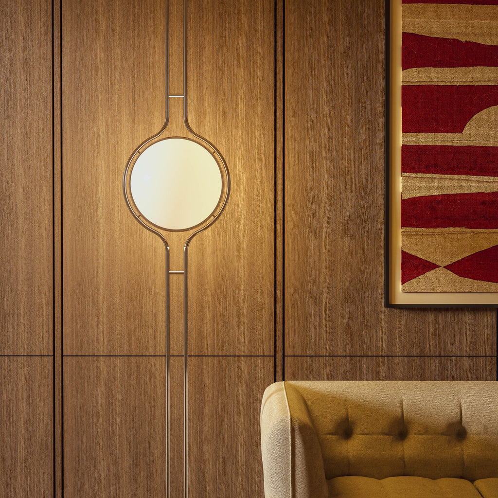 Pluto Floor-to-Ceiling Lamp