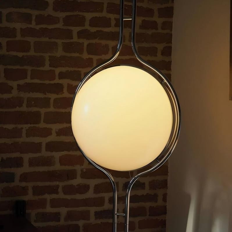 Pluto Floor-to-Ceiling Lamp