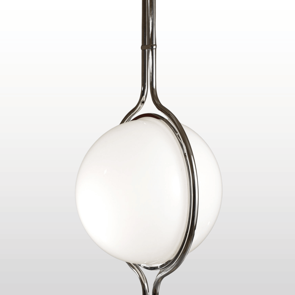 Pluto Floor-to-Ceiling Lamp