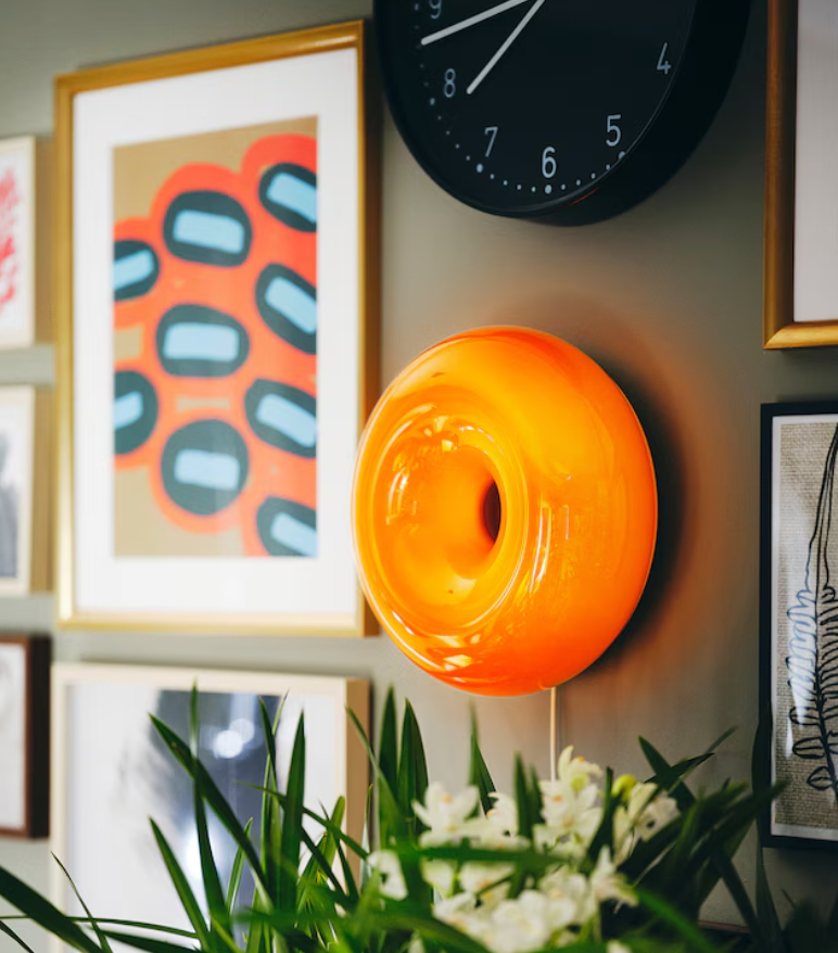 Glownut Lamp