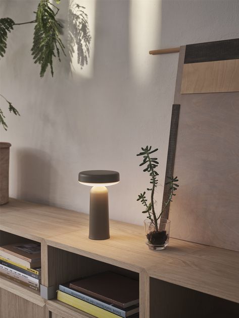 Pebble Table Lamp